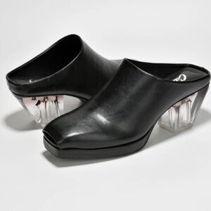 CAPE ROBBINS BLACK MULES CLEAR LUCITE HEEL SIZE 6.5 EUC